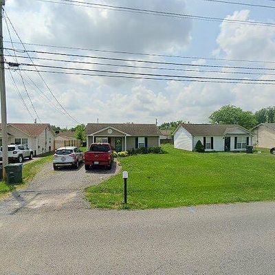 931 Stateline Rd, Oak Grove, KY 42262