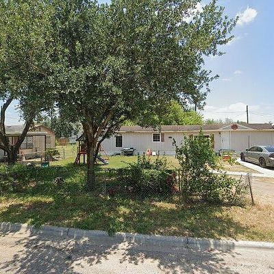 934 N Fannin St, Elsa, TX 78543