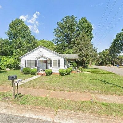 935 Caldwell St, Statesville, NC 28677