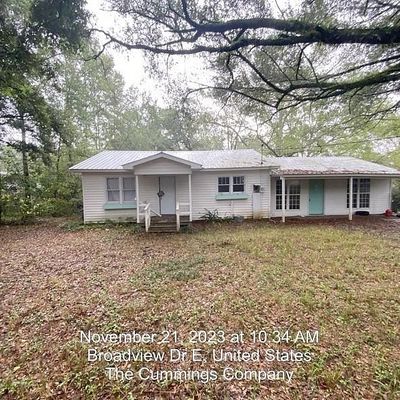 7293 Broadview Dr E, Theodore, AL 36582