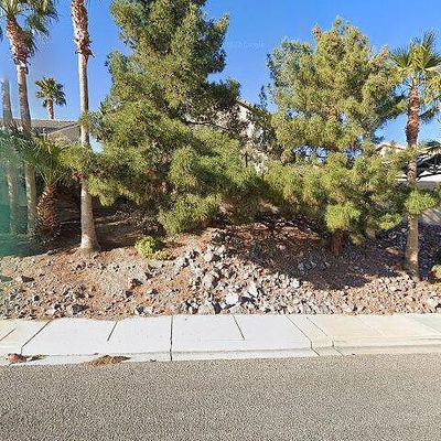 730 Viola Cir, Henderson, NV 89002