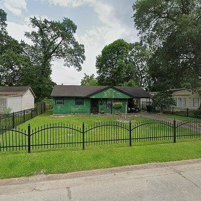 7314 Sterlingshire St, Houston, TX 77016