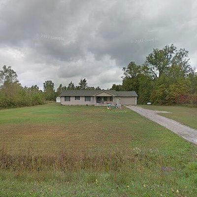 7412 Colf Rd, Carleton, MI 48117