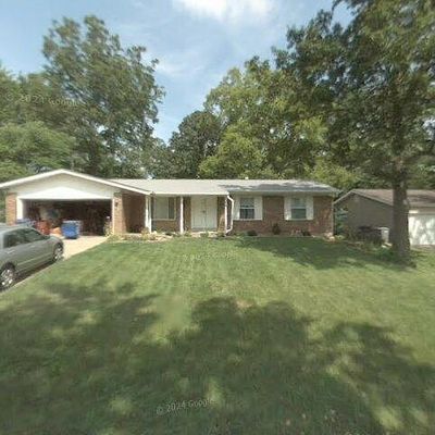 743 Montbrook Dr, O Fallon, MO 63366