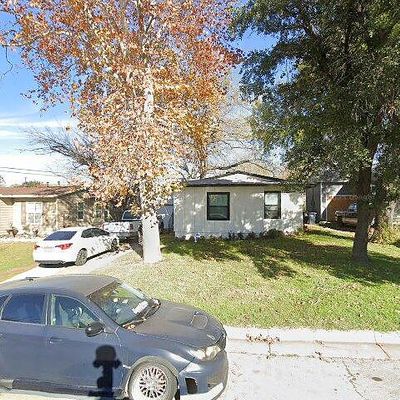 7488 Mohawk Ave, Fort Worth, TX 76116