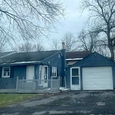 7482 Surbrook Rd, Baldwinsville, NY 13027