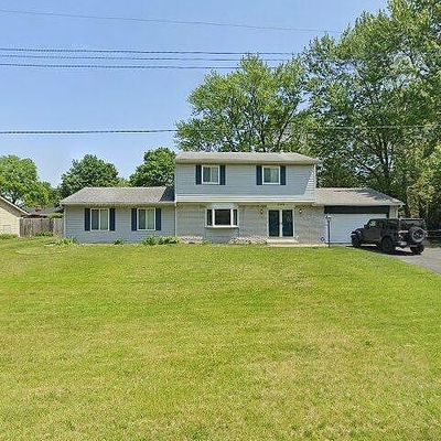 7528 Verna Dr, Lambertville, MI 48144