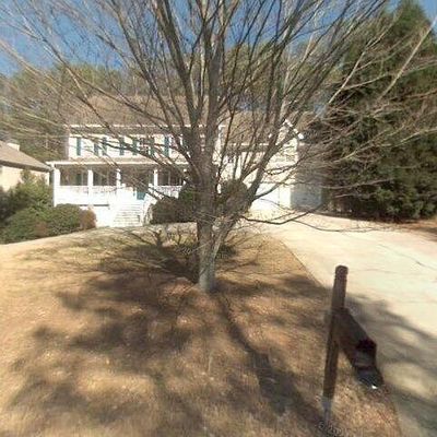 7528 Waters Edge Dr, Stone Mountain, GA 30087