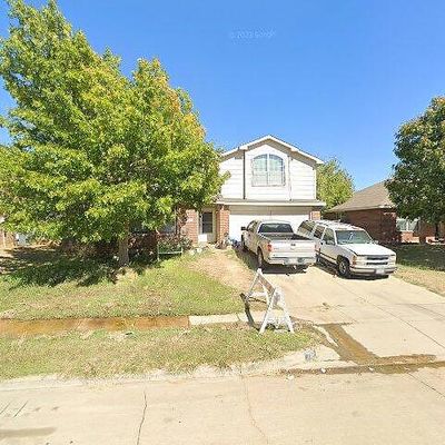 765 Eagle Dr, Saginaw, TX 76131