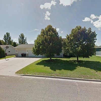 8 Anjo Dr, Sauk Centre, MN 56378