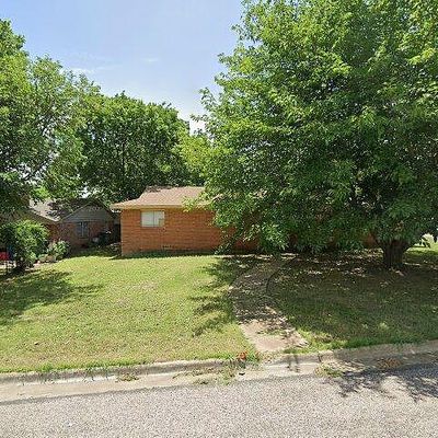 800 S Burdette Ave, Sherman, TX 75090