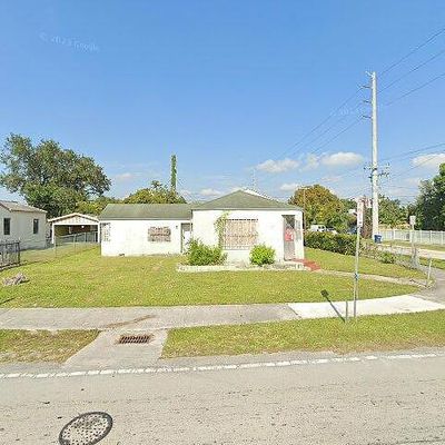 801 Nw 75 Th St, Miami, FL 33150