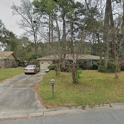 802 Birchwood Rd, Savannah, GA 31419