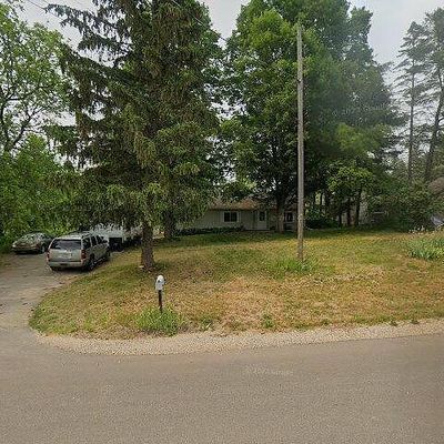 802 Brook St, Eaton Rapids, MI 48827