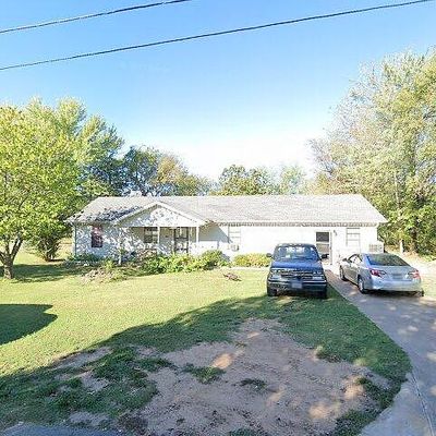 805 Hendrix St, Altus, AR 72821