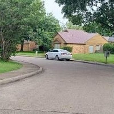 805 Priscilla Ln, Desoto, TX 75115