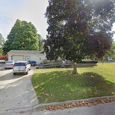 807 Irving St, Otsego, MI 49078