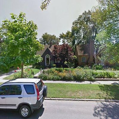 948 Franklin Ave, Grand Haven, MI 49417