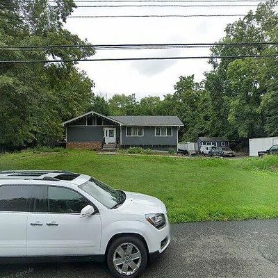 95 James Dr, Ringwood, NJ 07456