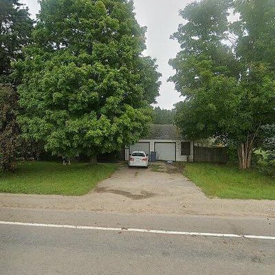 9516 Alpine Ave, Sparta, MI 49345