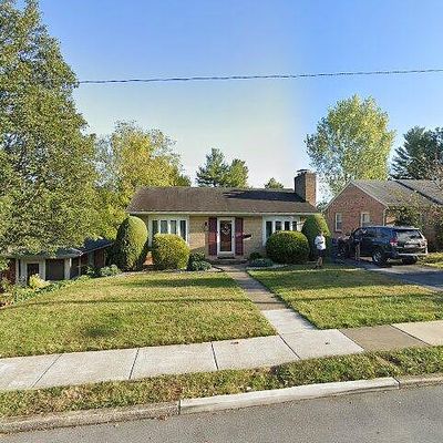 956 View St, Hagerstown, MD 21742