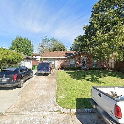 9607 Coahuila St, Houston, TX 77013