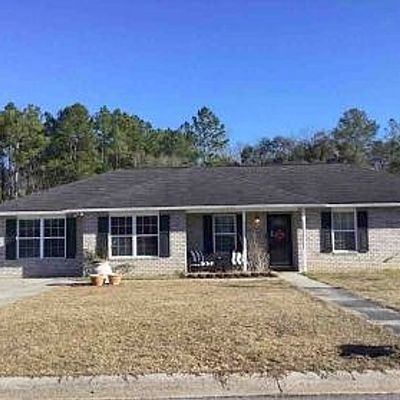 963 Yale Ct, Hinesville, GA 31313