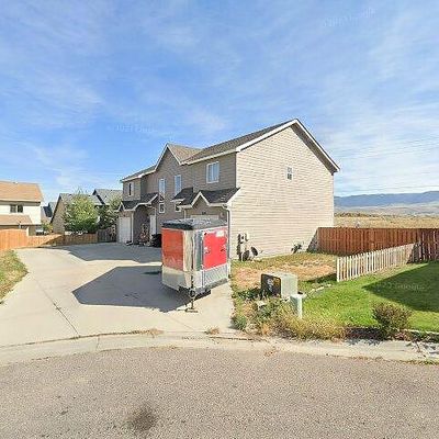 989 Bison Cir, Mills, WY 82644