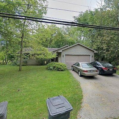 N3123 Robin Rd, Lake Geneva, WI 53147