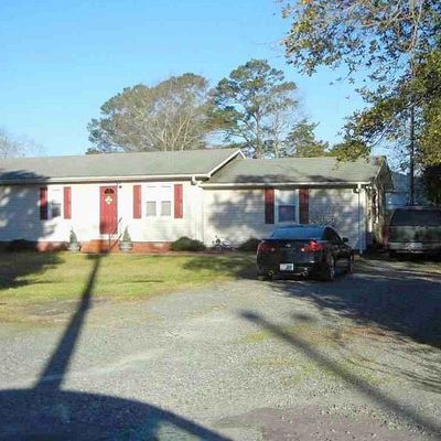 Pinehurst Ave, Robbins, NC 27325