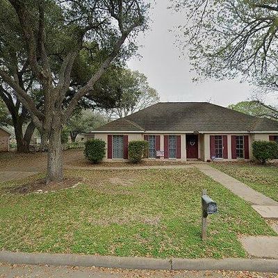 1215 Briar Ln, Wharton, TX 77488