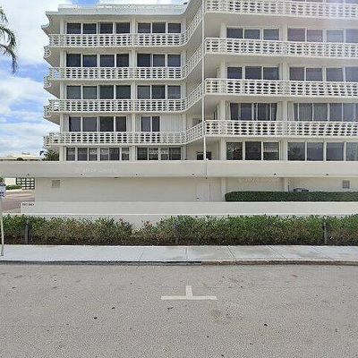 130 Sunrise Ave Ph 8, Palm Beach, FL 33480