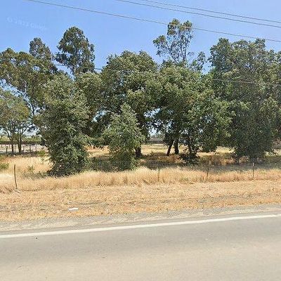 13638 Volta Rd, Los Banos, CA 93635