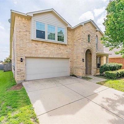 1105 April Springs Dr, Fort Worth, TX 76134