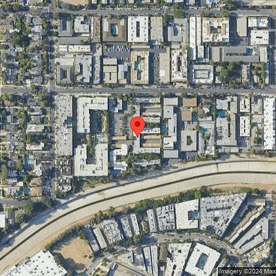 11138 Aqua Vista St, North Hollywood, CA 91602