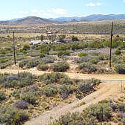 11425 S Hackberry Trail, Mayer, AZ 86333