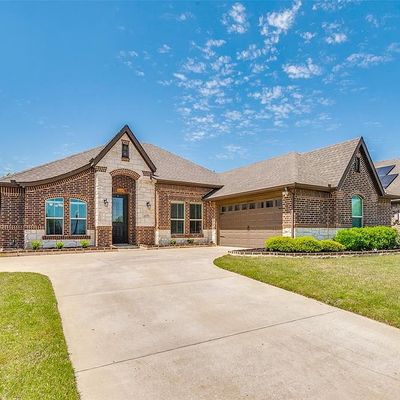 1575 Country Crest Dr, Waxahachie, TX 75165