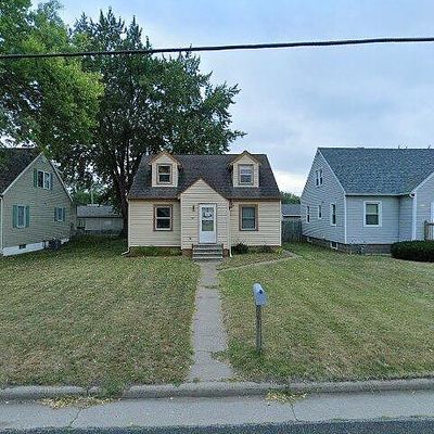 1705 Bainbridge St, La Crosse, WI 54603