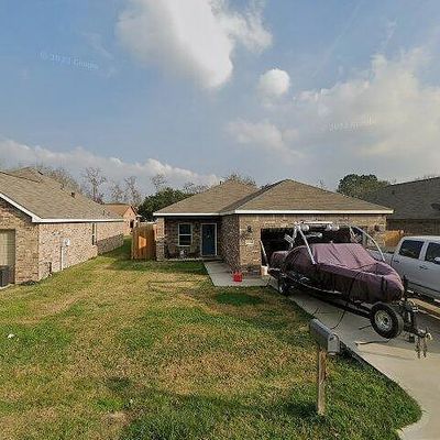 14982 Port Cir, Willis, TX 77318