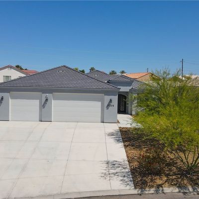 2231 E Bella Vista Dr, Fort Mohave, AZ 86426