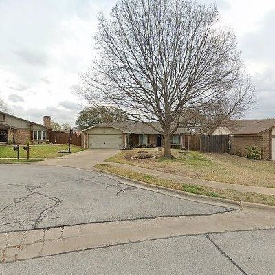 2245 Homecraft Ln, Bedford, TX 76021