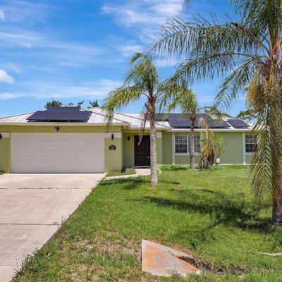 1889 Se Gaskins Cir, Port Saint Lucie, FL 34952