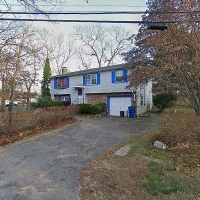 2 Sherwood Ave S, Randolph, MA 02368