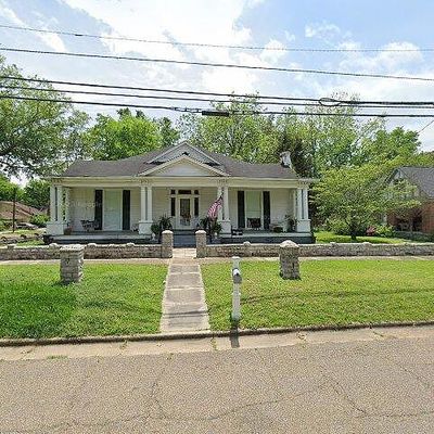 265 E College Ave, Holly Springs, MS 38635