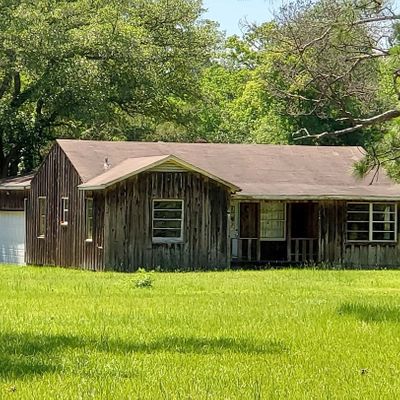 2357 Neyland Rd, Silsbee, TX 77656