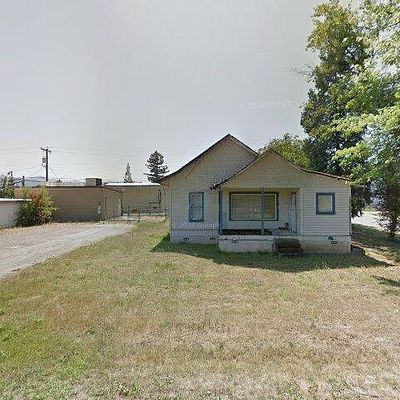 244 L St, Riddle, OR 97469