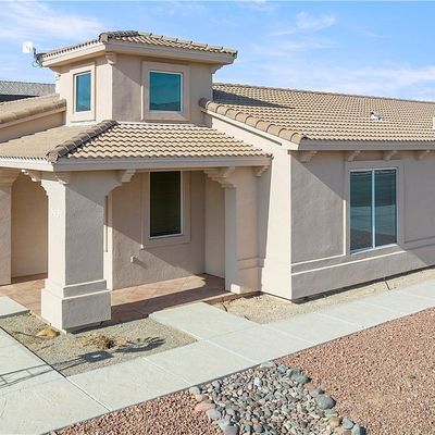 3451 Florence Ave, Bullhead City, AZ 86429