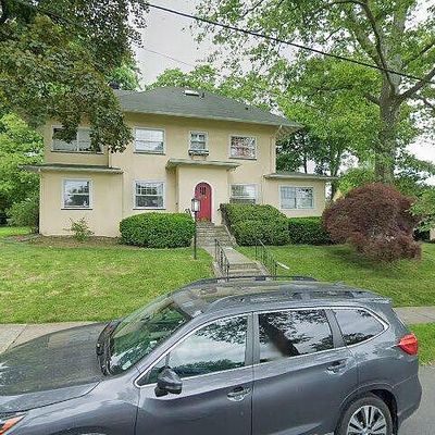 39 Pierson Rd, Maplewood, NJ 07040