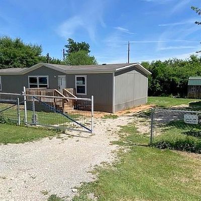 3207 Evergreen Dr, Granbury, TX 76048