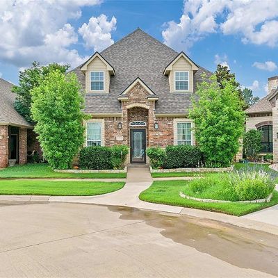 3300 Fountain Way, Granbury, TX 76049